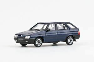Škoda Forman (1993) – Königsblau